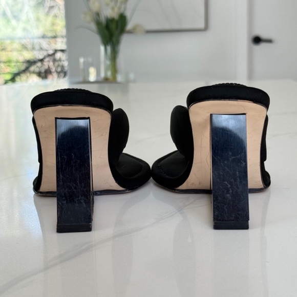 Good American Cinderella Wedge Sandal In Black - Sold Out Online. - Picture 3 of 7